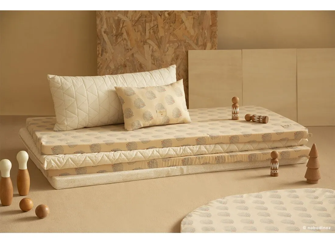 Nobodinoz Full Moon Playmat in Blue Gatsby / Cream