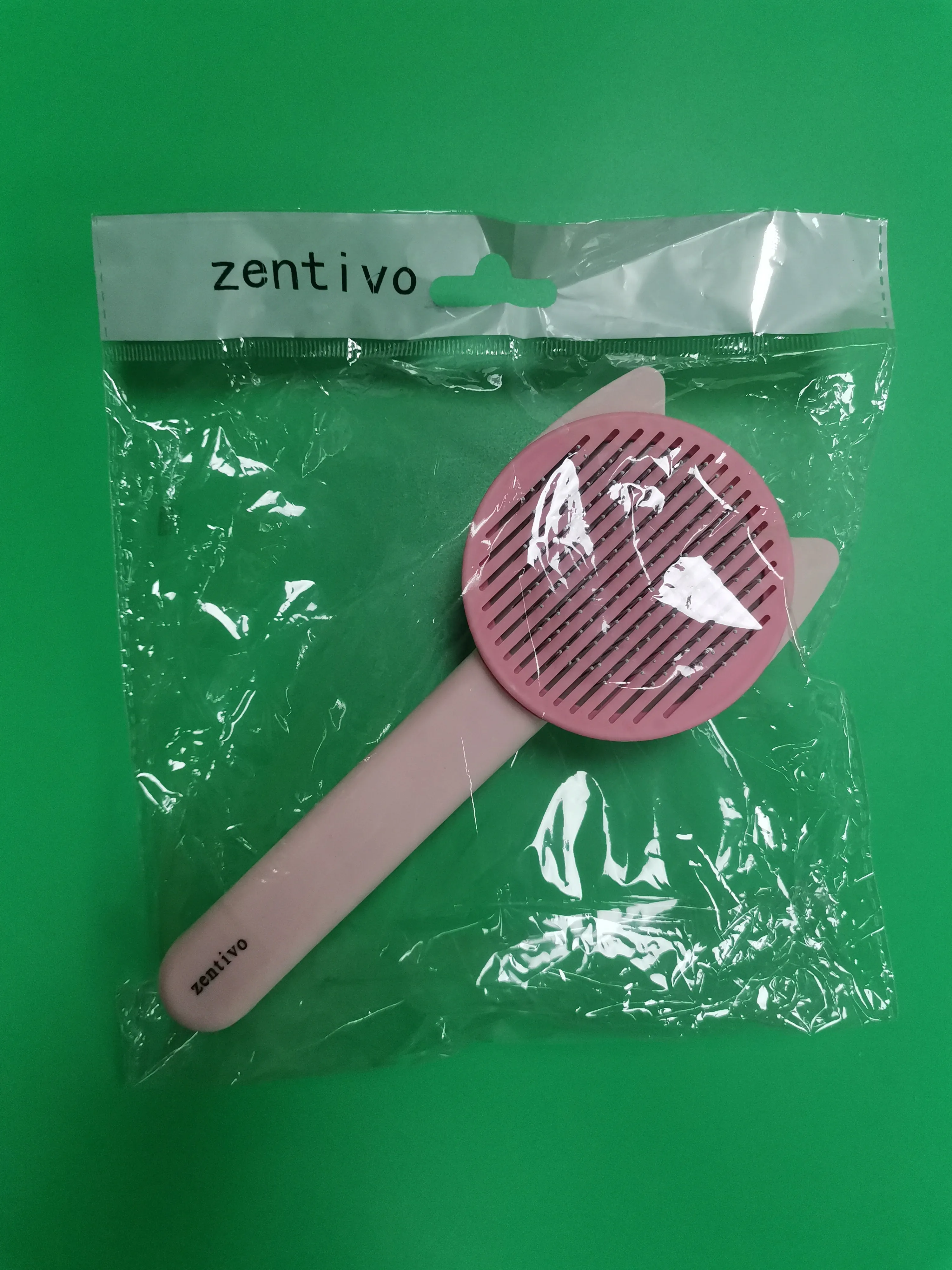 Zentivo Grooming tools for pets, namely, combs and brushes,Pet self-cleaning brush